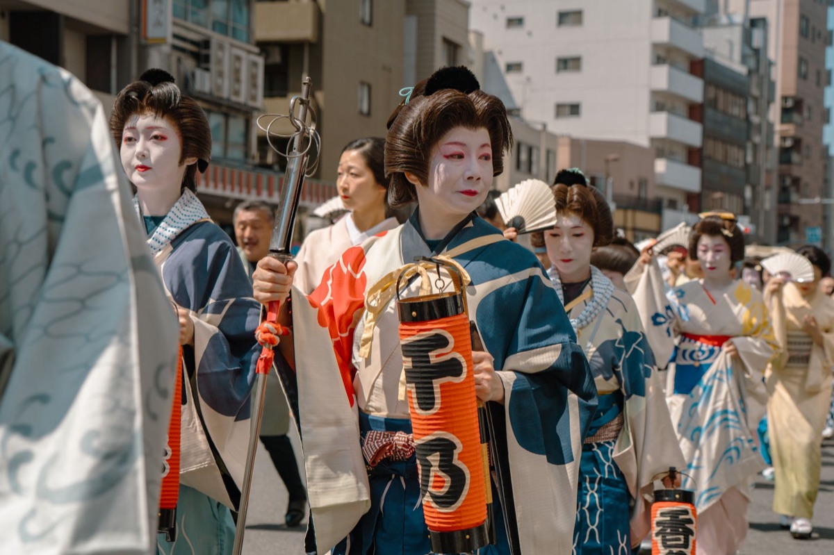 Kimono dans un quartier de Tokyo
