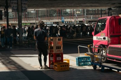 地元民のように歩く：東京の生活パターンを読む実践的ガイド